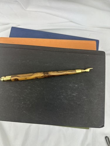 Olive wood yad torah - yad, book